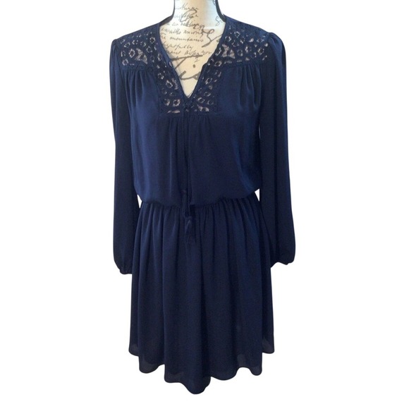 White House Black Market Dresses & Skirts - SALE White House Black Market Blue Bishop Sleeve V-Neck Dress Size 2